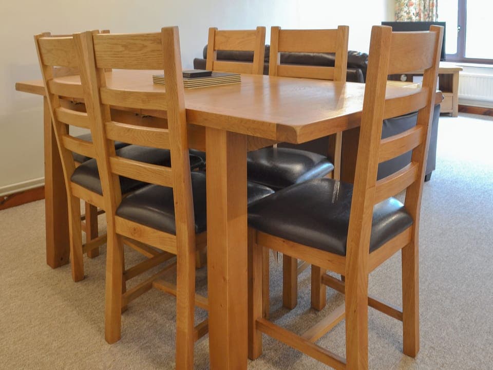 Living room/dining room | Stable Cottage 5 - Moor Farm Stable Cottages, Foxley, near Fakenham