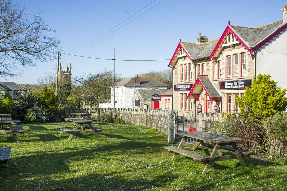 The Red River Inn is 100m away and offers excellent food and ale.