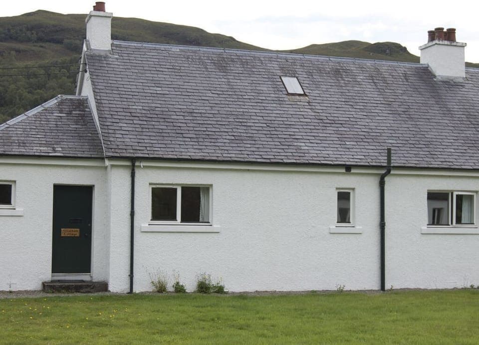 Strathan Cottage, all on one level