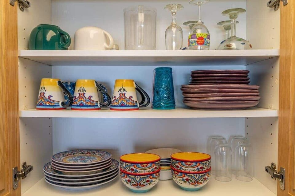 Plates, bowls, cups—it's all right here and ready for you 