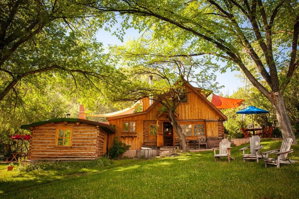 The front lawn........and Main House and Tolstoy Cabin
