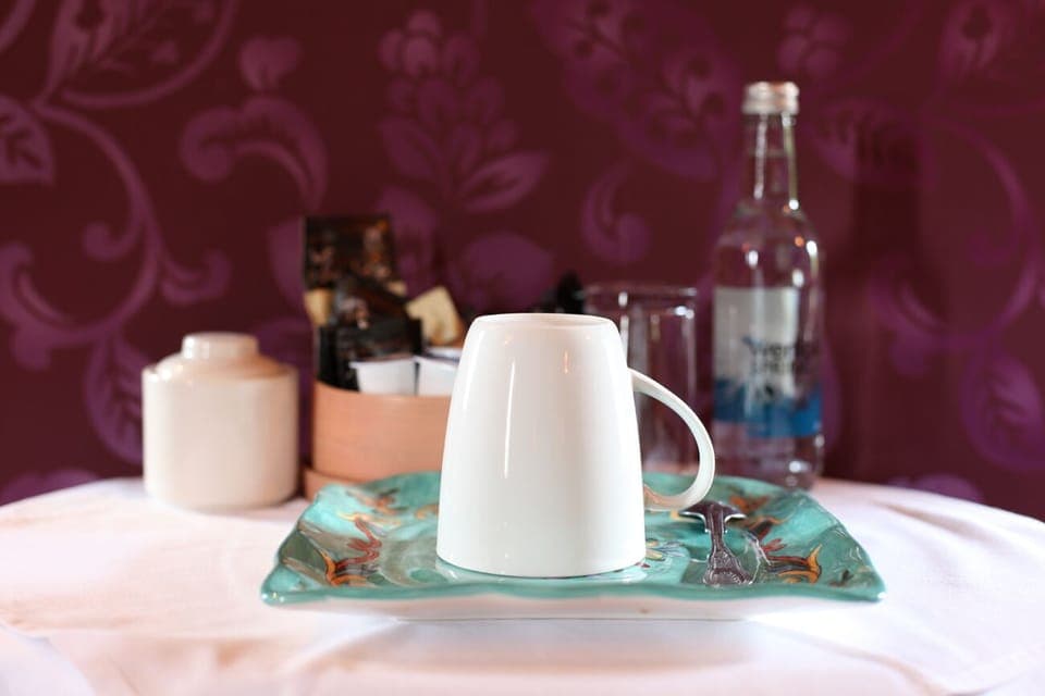 Double Room with Four Poster Bed | Coffee and/or coffee maker