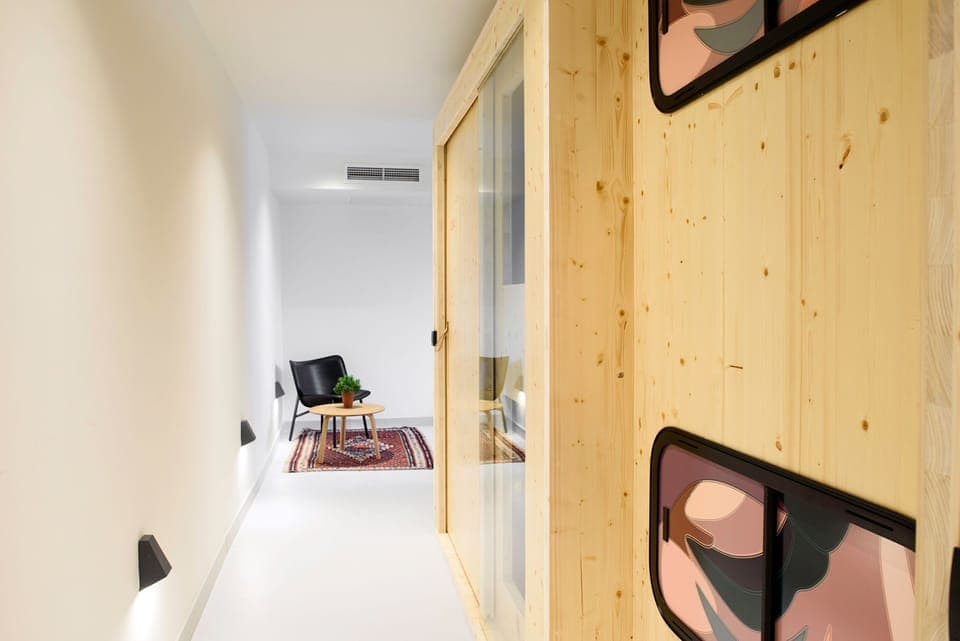 Bunk Unit Pod in Shared Dormitory (8 pods) | Hypo-allergenic bedding, in-room safe, soundproofing, free WiFi