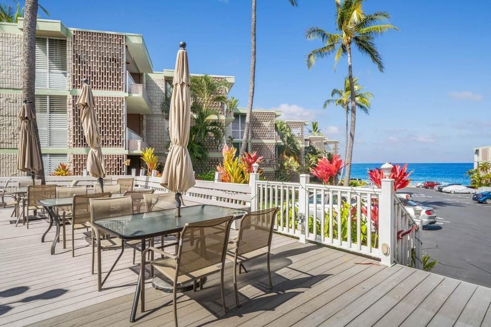 Condo, 1 Queen Bed with Sofa bed (Alii Villas 340) | Property grounds