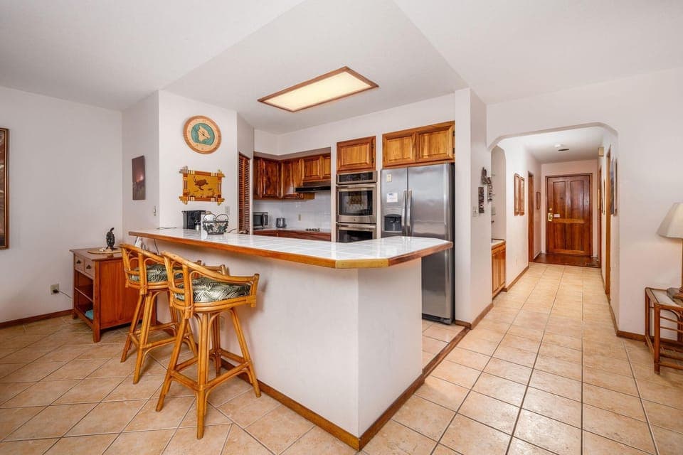 Condo, 1 King Bed with Sofa bed (Kahaluu Bay Villas 304) | Private kitchen | Dishwasher, paper towels