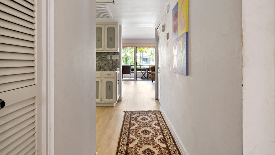 Condo, Multiple Beds (Casa De Emdeko 211) | Hallway