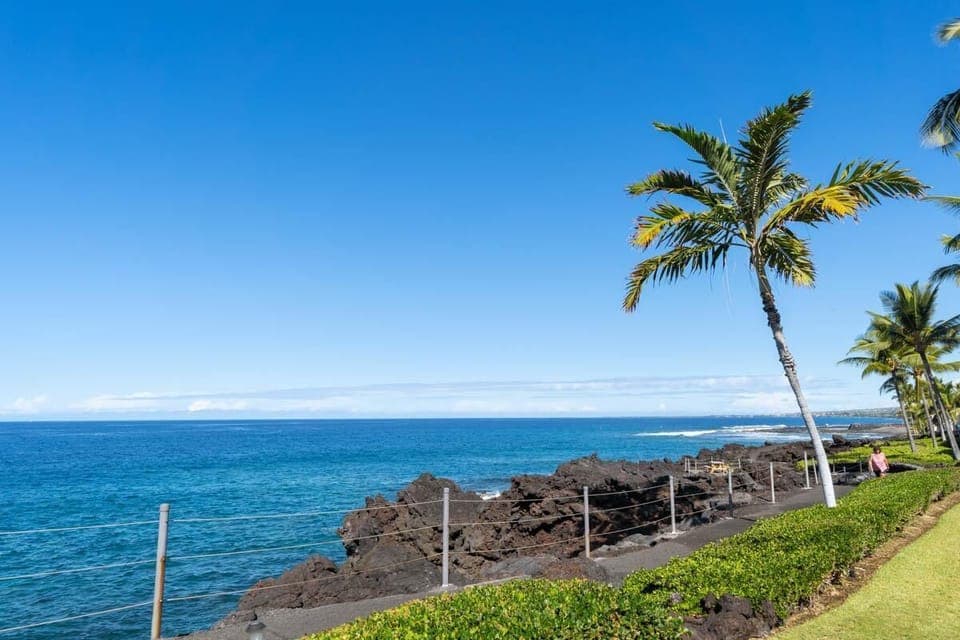 Condo, Multiple Beds, Ocean View (Keauhou Kona Surf & Racquet Club #3-1) | Property grounds