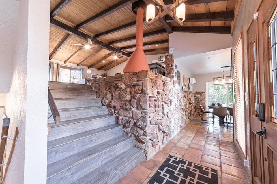 Gorgeous rock wall on entry