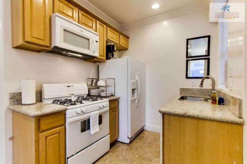 Surf Stars Studio Kitchen