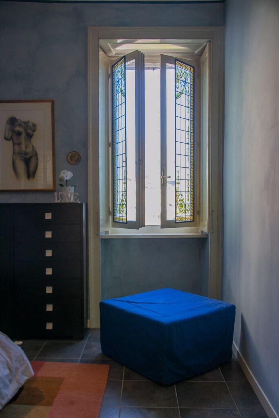 Apartment, 1 Bedroom, Lake View | Individually decorated, individually furnished, iron/ironing board