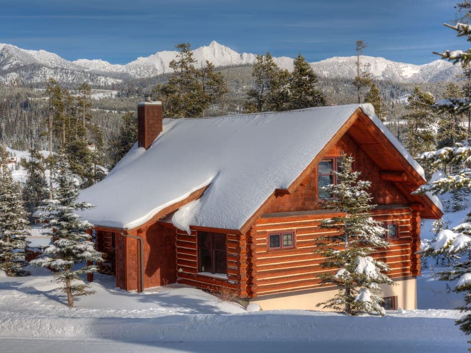 PR Red Cloud 4, Exterior