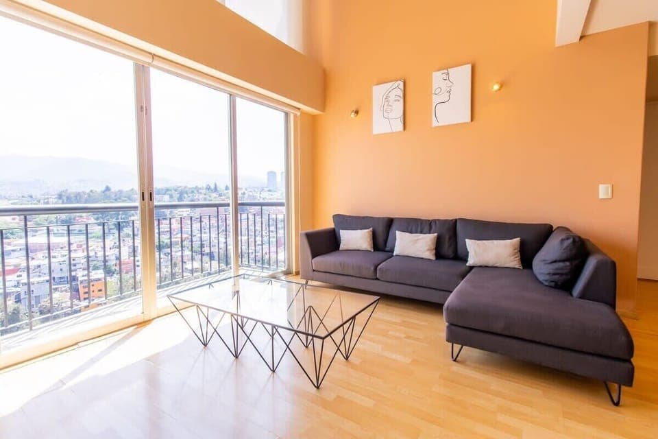 Loft with stunning panoramic views from above