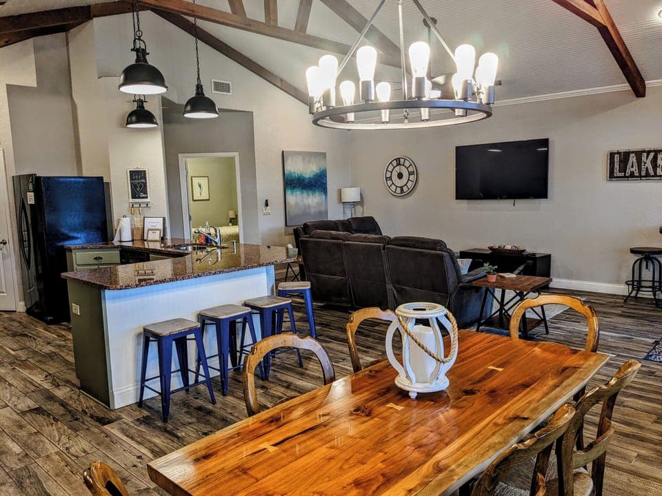 Open floor plan for gathering