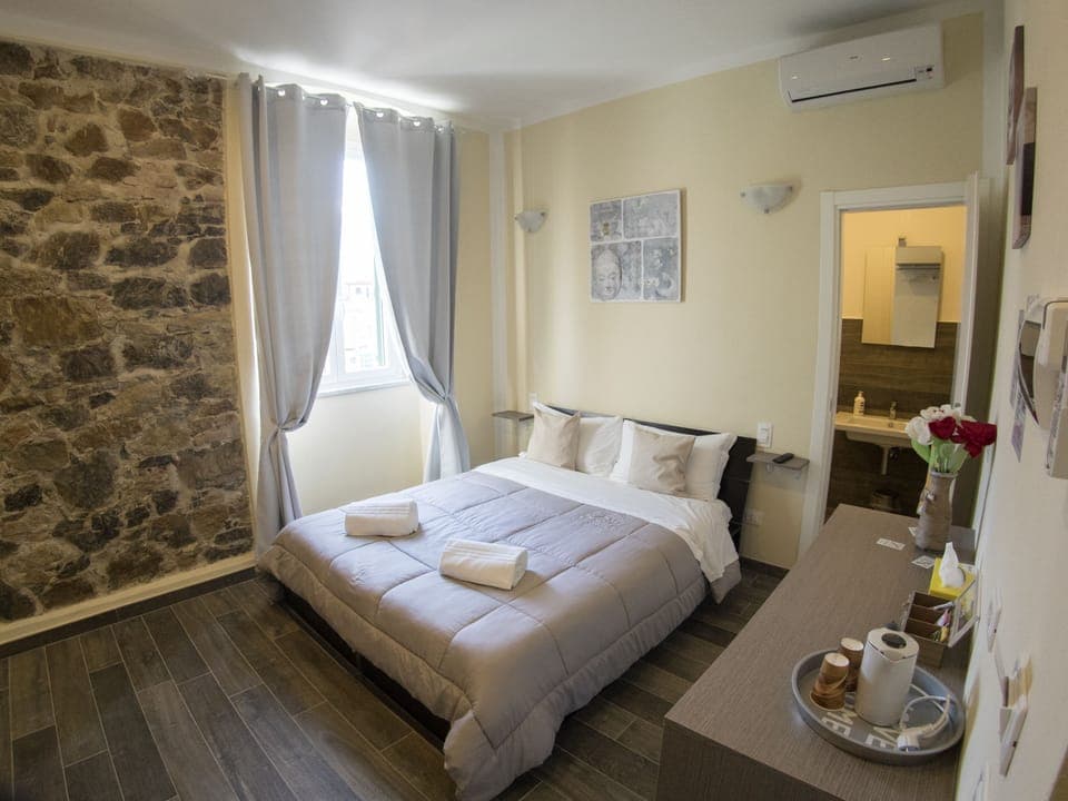 Double Room (n.3) | Individually decorated, individually furnished, desk, laptop workspace