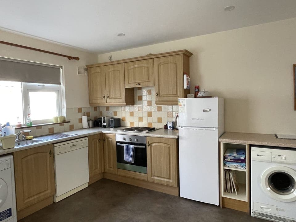 Fully equipped kitchen