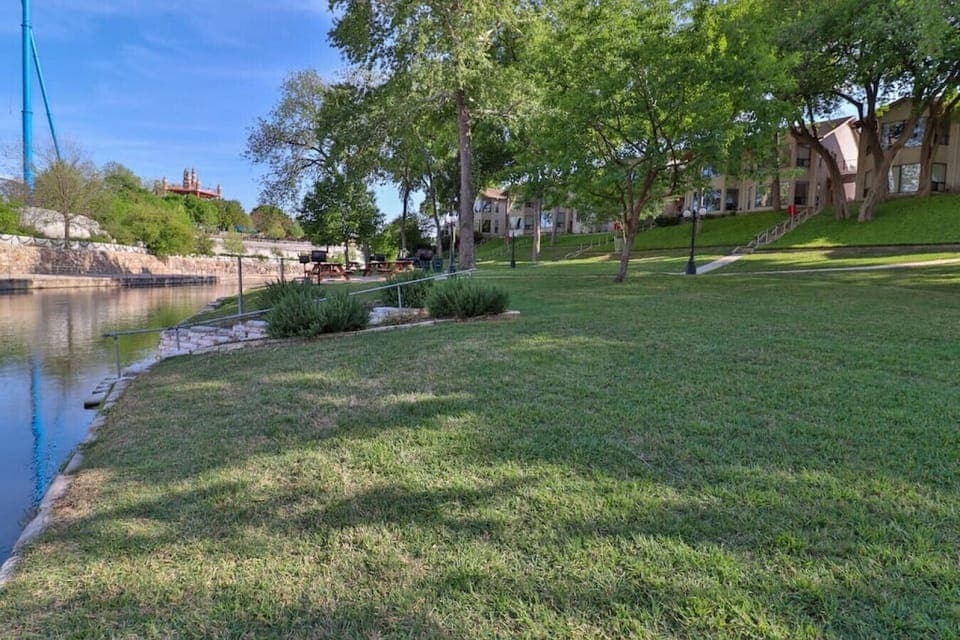 Comal River Condo #331