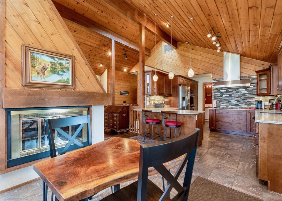 Hardwood, Flooring, Indoors, Floor, Chair
