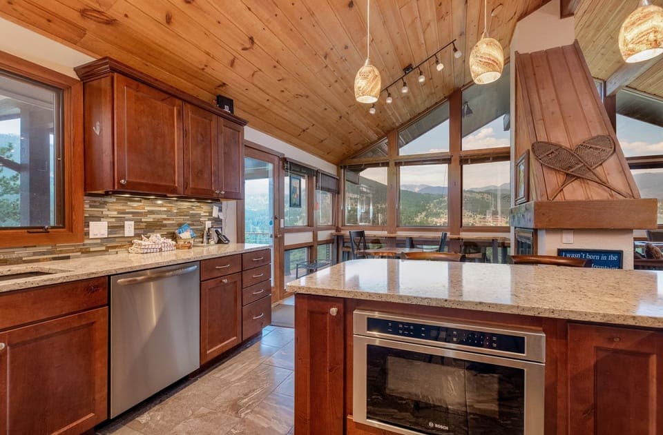 Hardwood, Flooring, Indoors, Room, Kitchen