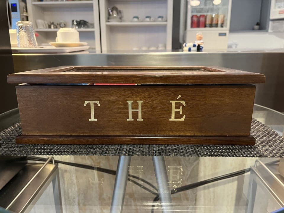 Daily buffet breakfast (EUR 11.00 per person)