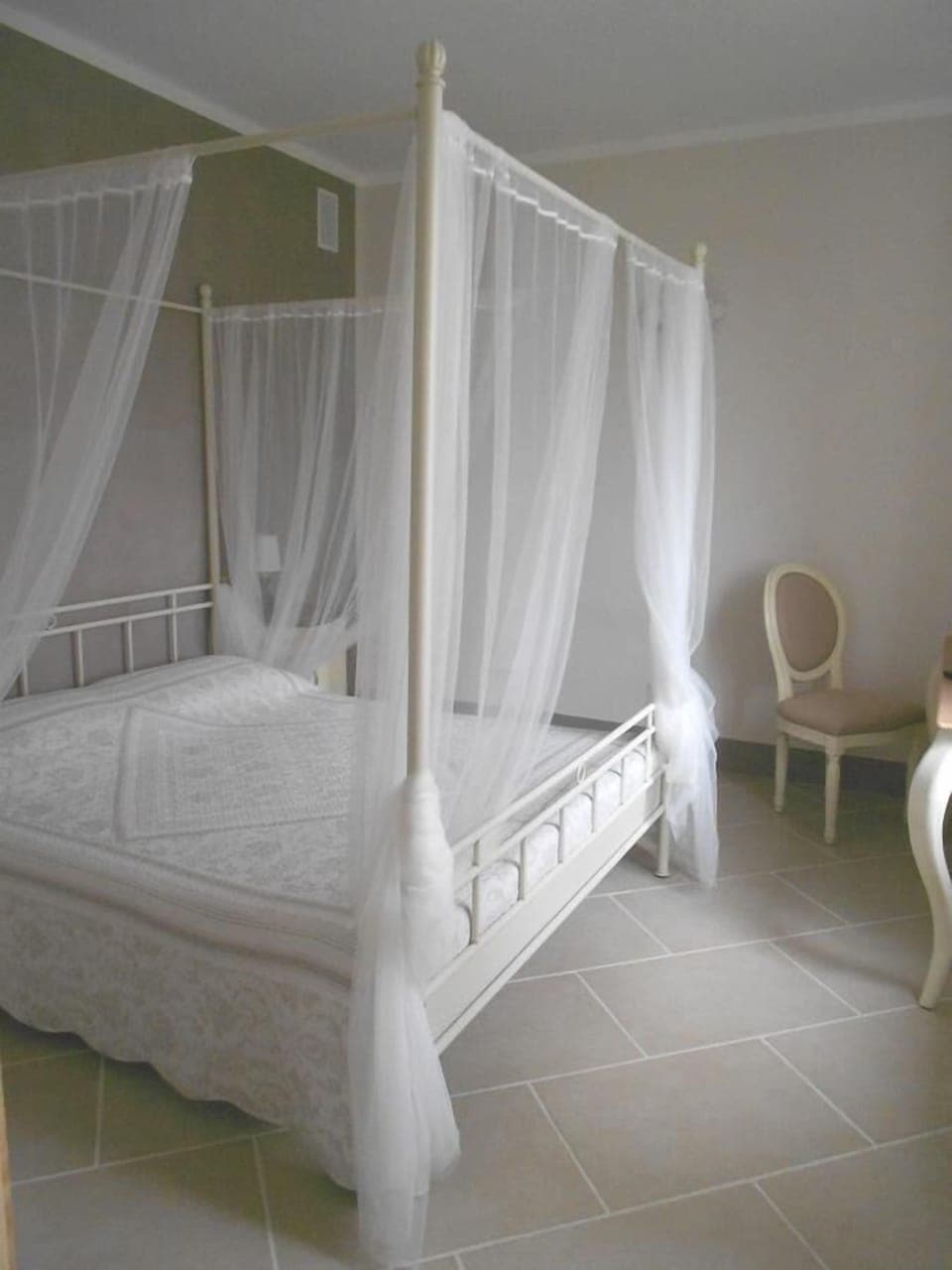 Quadruple Room (vaniglia & noce moscata) | Free WiFi, bed sheets