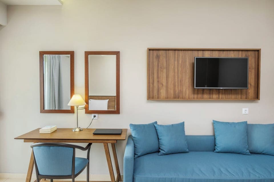 Family Room | Free WiFi, bed sheets