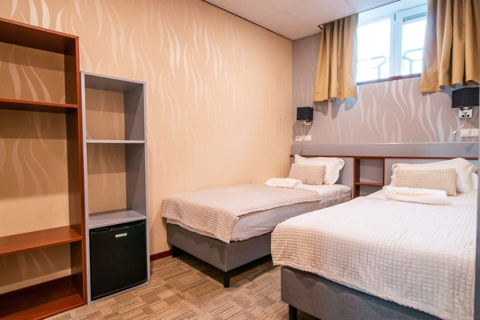 City Twin Room, 2 Twin Beds | In-room safe, soundproofing, iron/ironing board, free WiFi