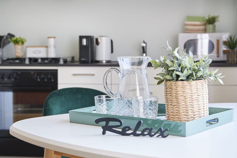 Classic Apartment, 1 Bedroom, Kitchen, City View | Living area | Flat-screen TV