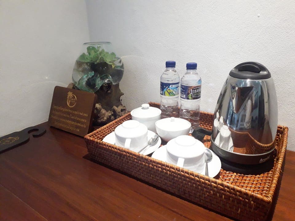 Signature Villa, 1 King Bed, Terrace, Pool View | Coffee service