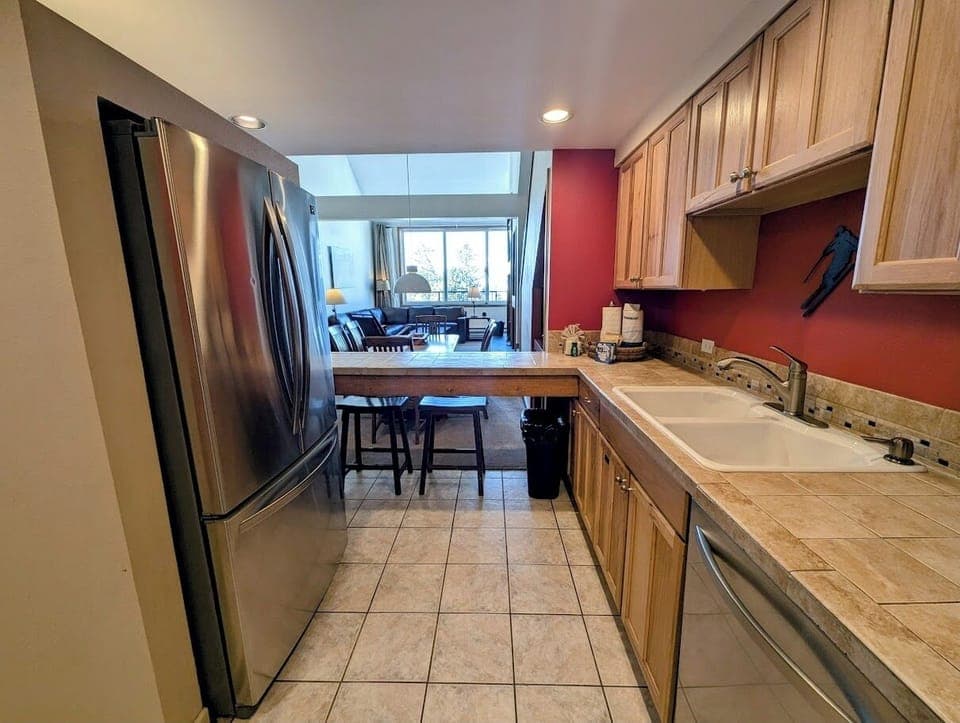 Fully equipped kitchen