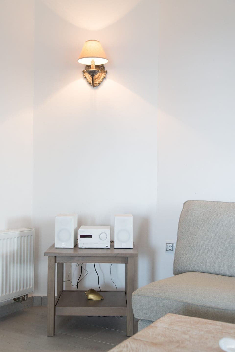 Hi-Fi System with CD player and Bluetooth Connection