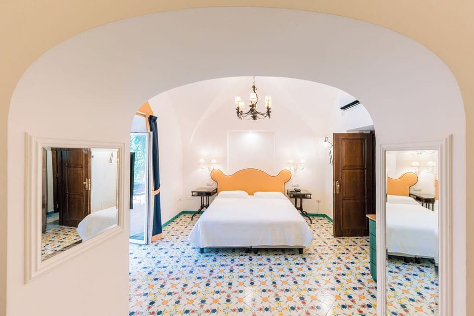 Superior Double or Twin Room | 1 bedroom, in-room safe, blackout drapes, free WiFi