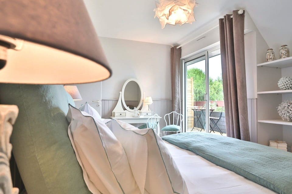 Suite, Private Bathroom, Sea View (Petit et Grand Huernic)