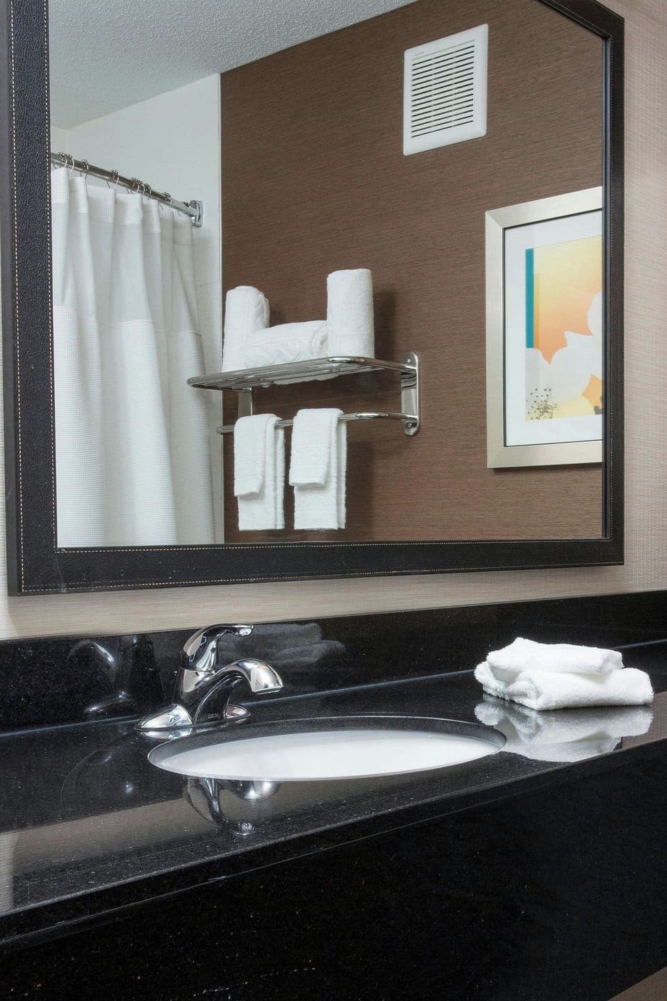 Combined shower/tub, eco-friendly toiletries, hair dryer, towels