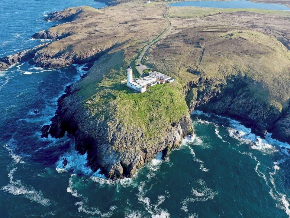 Tumpian Head Lighthouse, Point, Isle of Lewis | Dalvista Cottage, Loch Leurbost, near Stornoway, Isle of Lewis