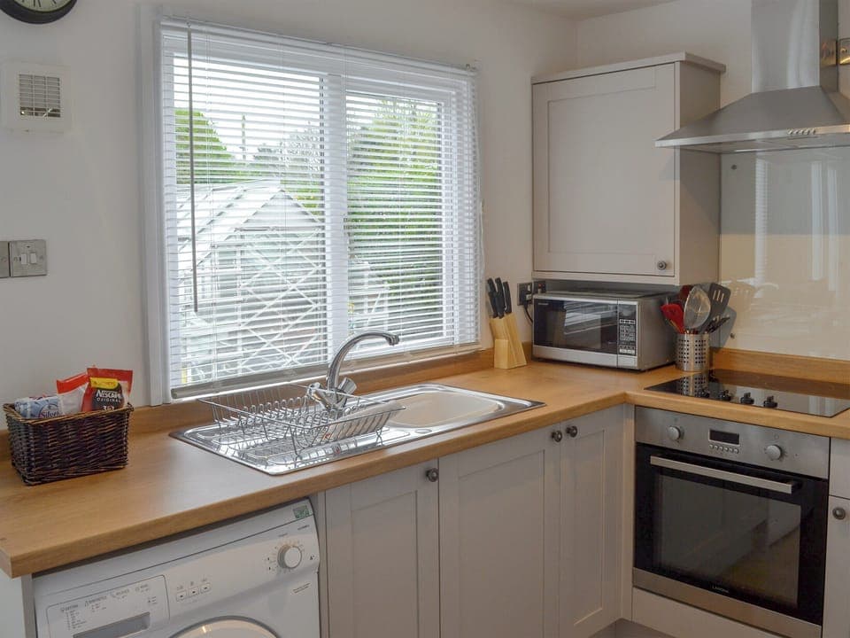 Kitchen | Josnor Chalet, Benllech