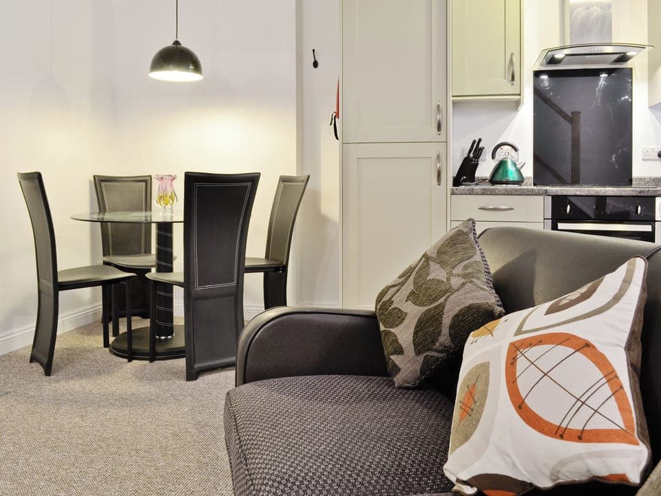 Open plan living/dining room/kitchen | Scullery Cottage, Llandudno