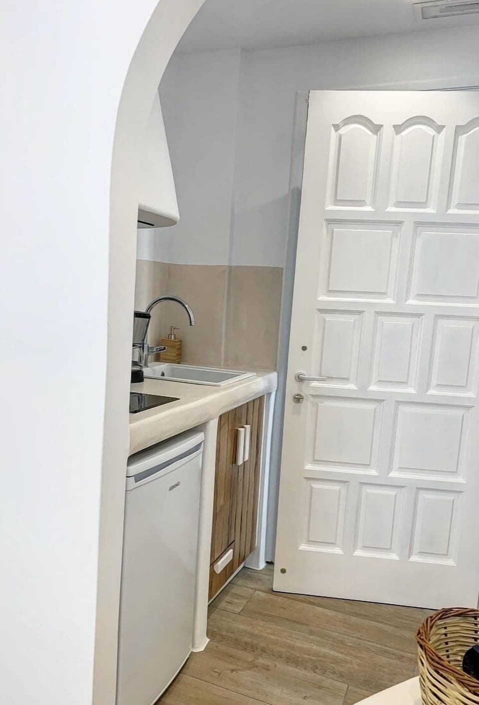 Superior Triple Studio | Premium bedding, in-room safe, blackout drapes, free WiFi