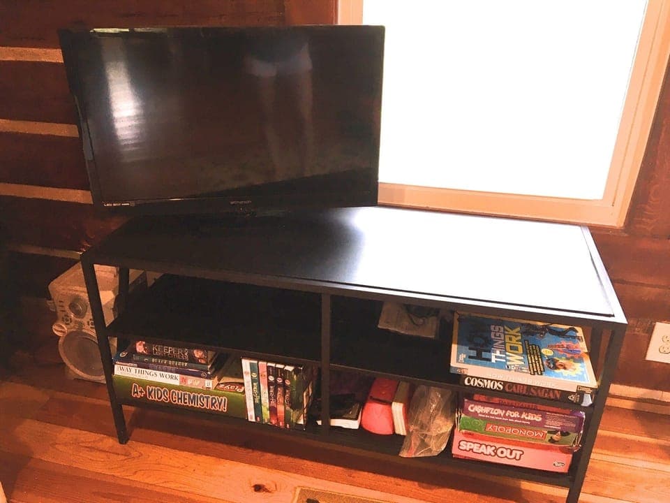 Games, books, TV with antenna channels