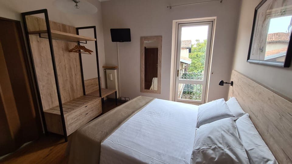Standard Double Room | Down comforters, desk, laptop workspace, free WiFi