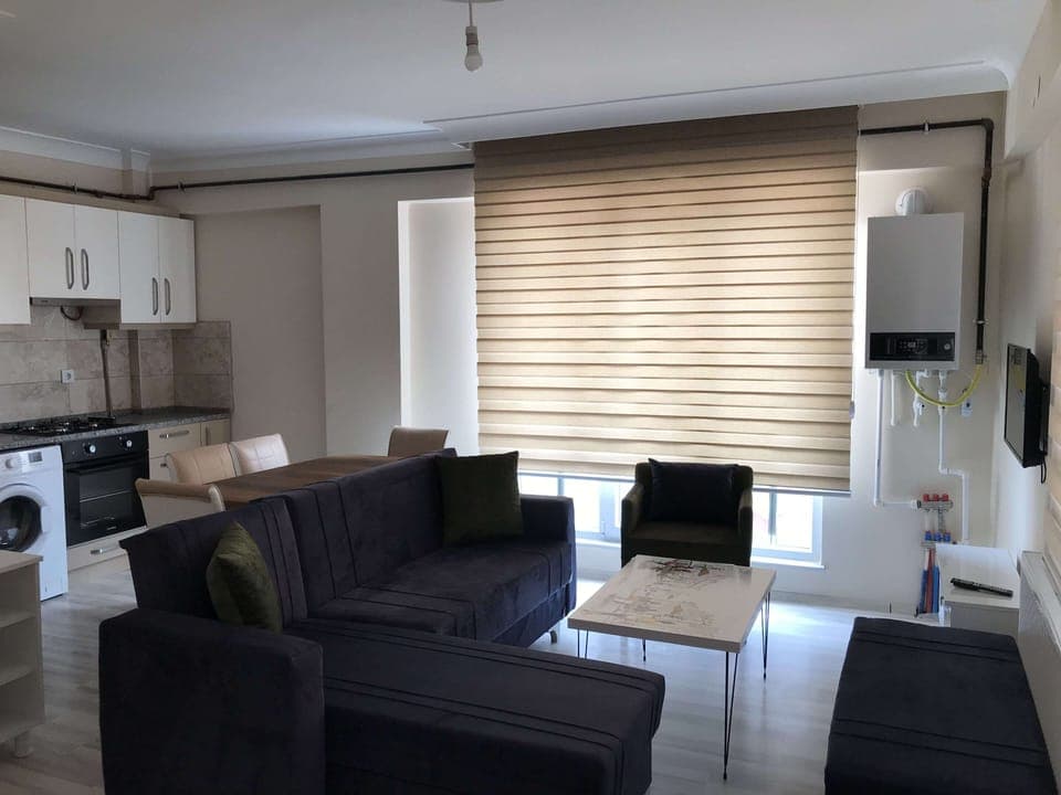 1 bedroom, down comforters, desk, free WiFi