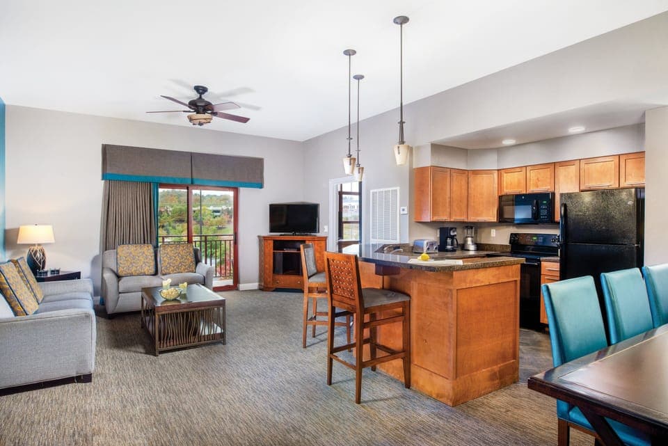 1 bedroom, pillowtop beds, in-room safe, desk