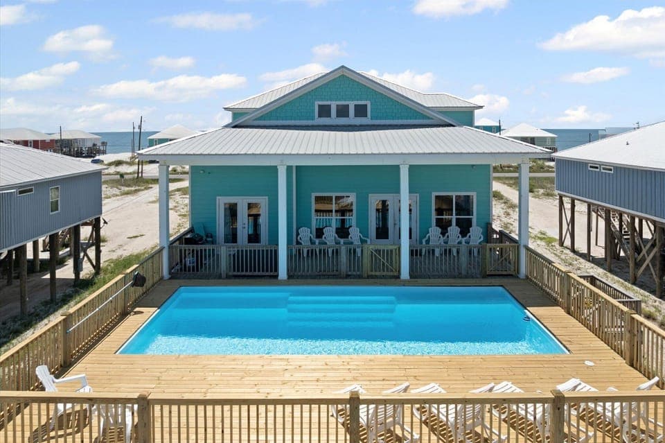 Salty Seahorse Private Pool Beach House Rental