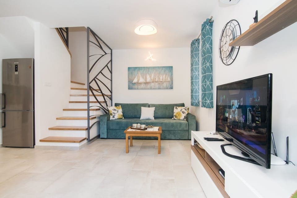 House | Living room | TV