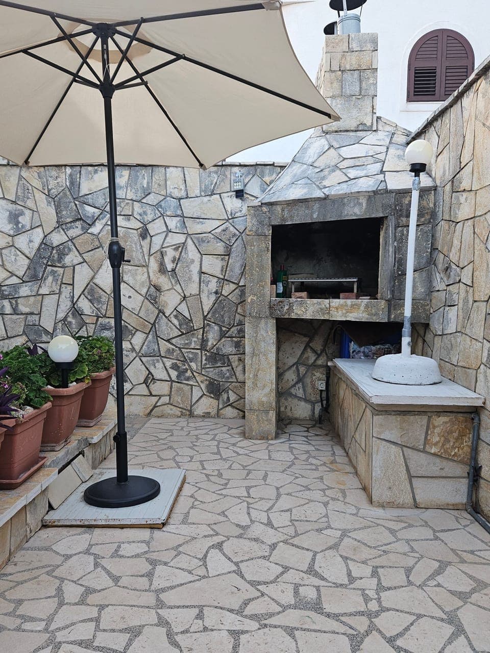 BBQ/picnic area