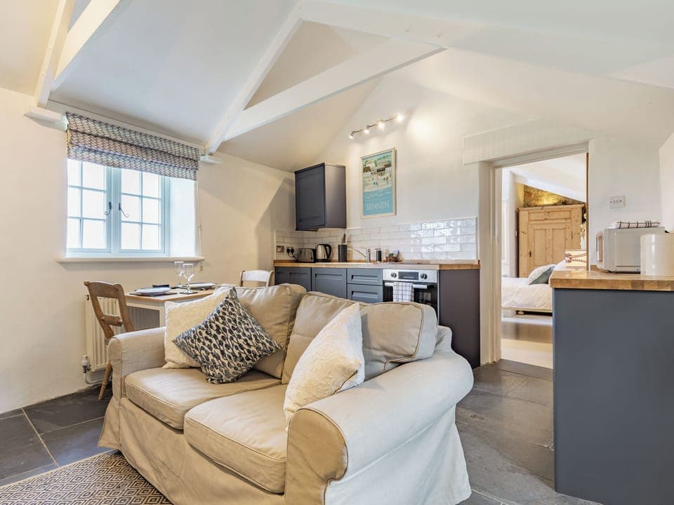 Open plan living space | Curlews, Buryas Bridge, near Penzance