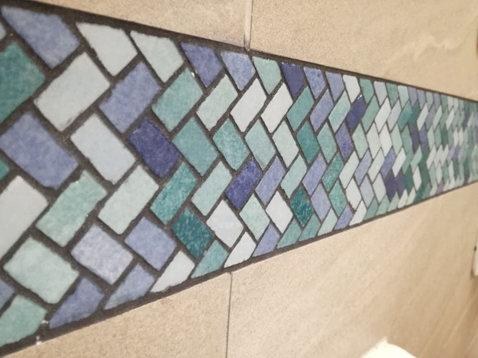 Suite, Balcony (Iris) | Bathroom | Shower, hair dryer, bidet, towels