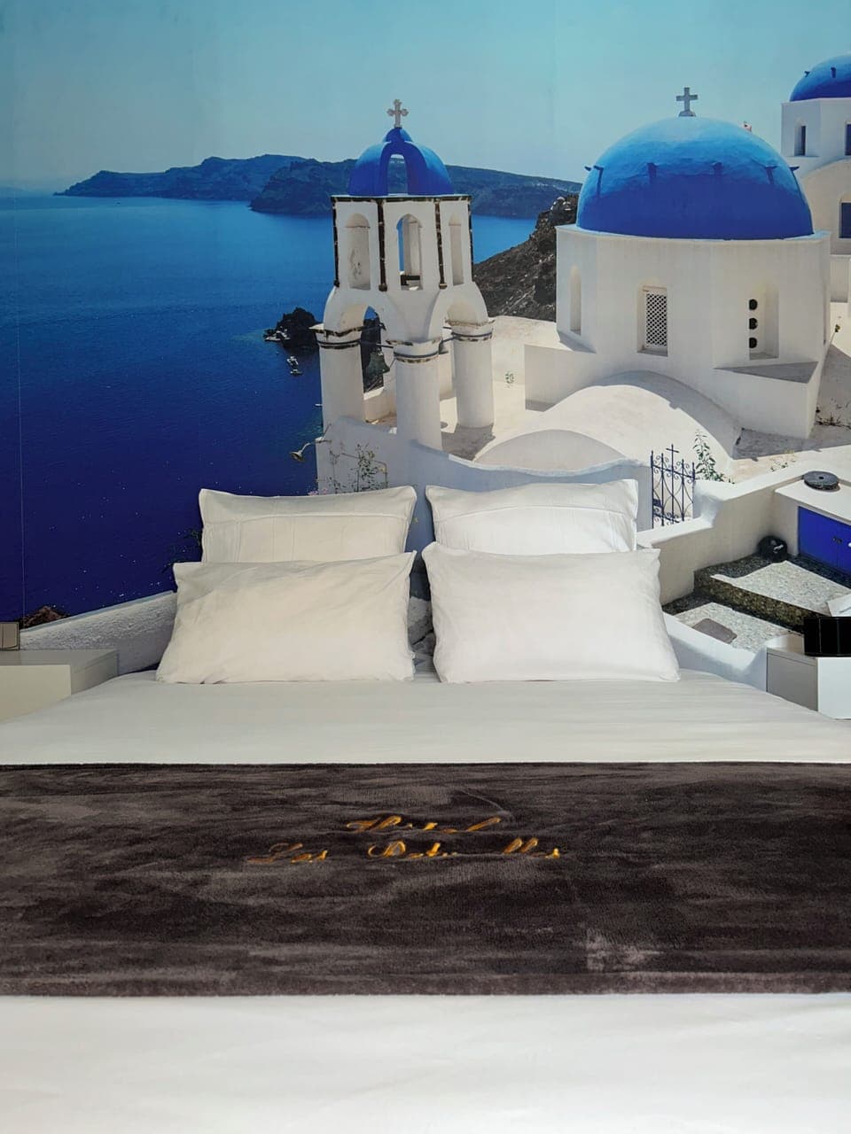 Design Room | Individually decorated, individually furnished, desk, blackout drapes