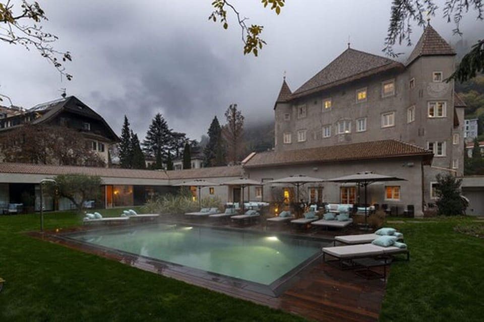 Outdoor pool, open 7:30 AM to 7:30 PM, free cabanas, pool umbrellas