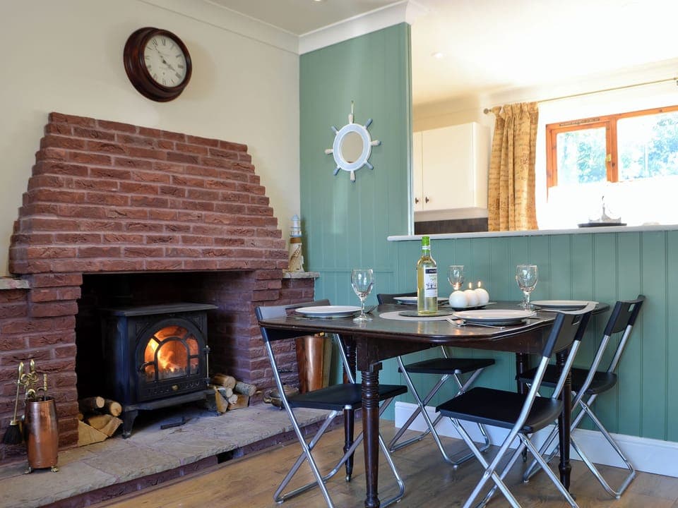 Open plan living space | Ty Cregyn - Penrhiw Pistyll Cottages, New Quay