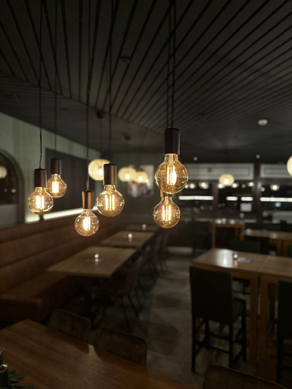 Breakfast, lunch and dinner served